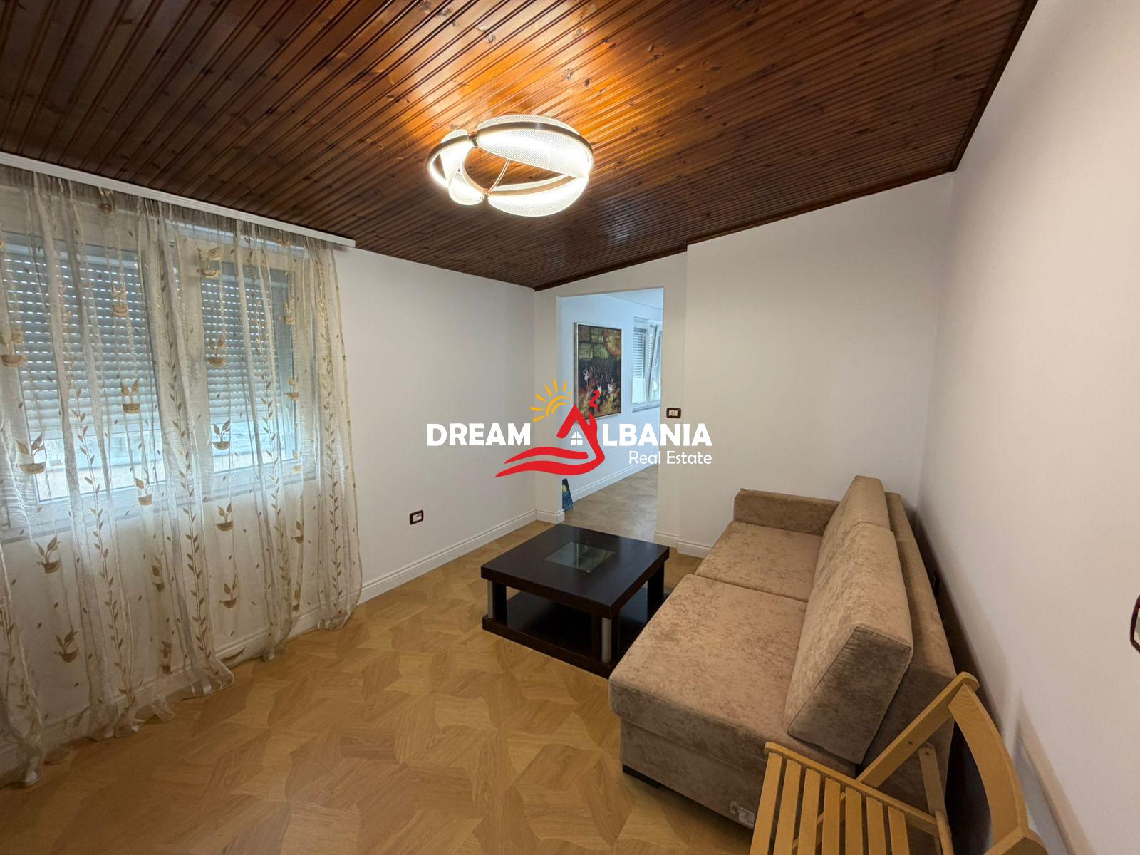 Shitet apartament 2+1+2 tek Irfan Tomini prane shkolles 26 Nentori (ID 41212219)f 2