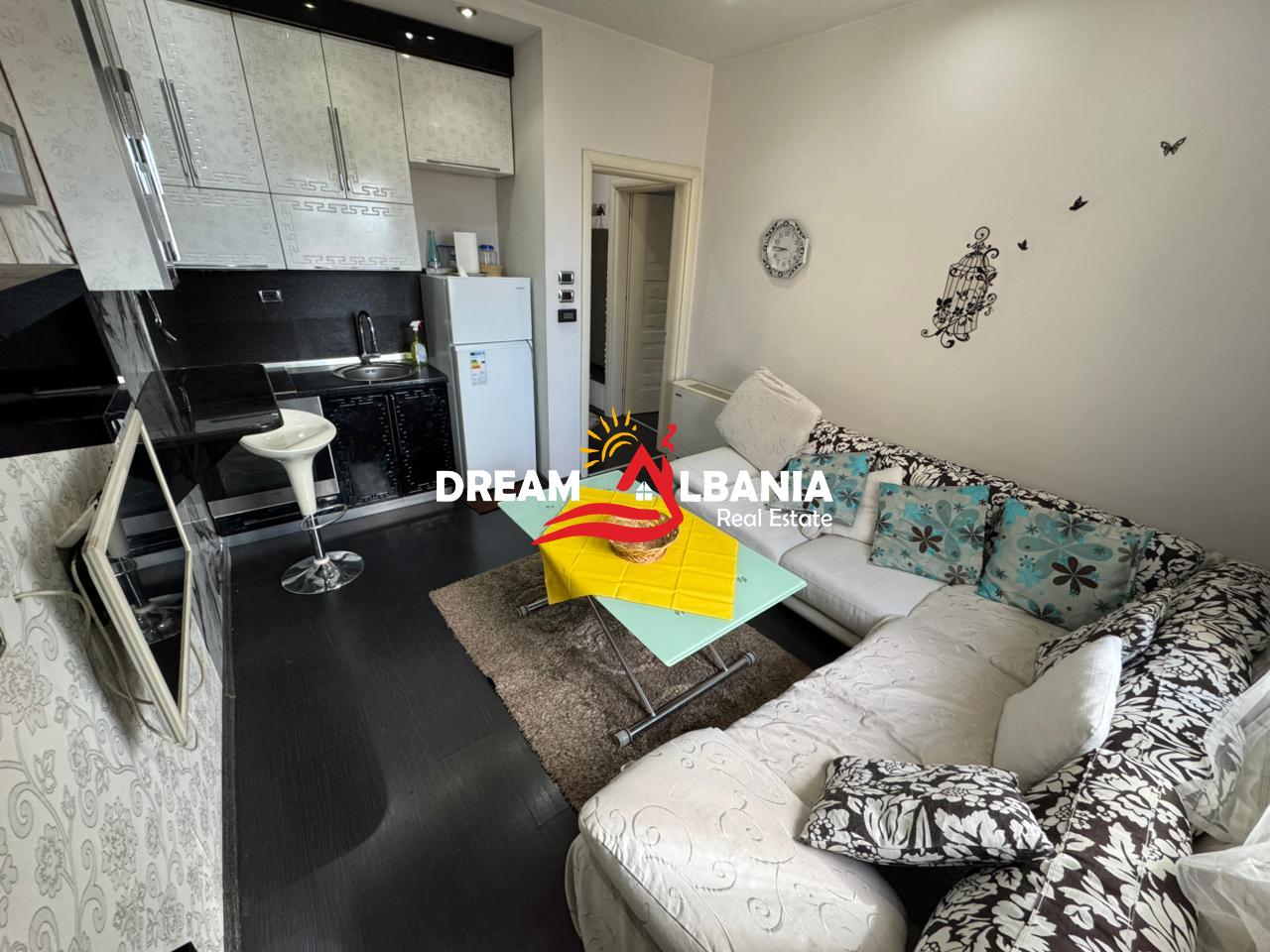 Shitet apartament 2+1 tek Rruga e Durresit (ID 4129493) 2