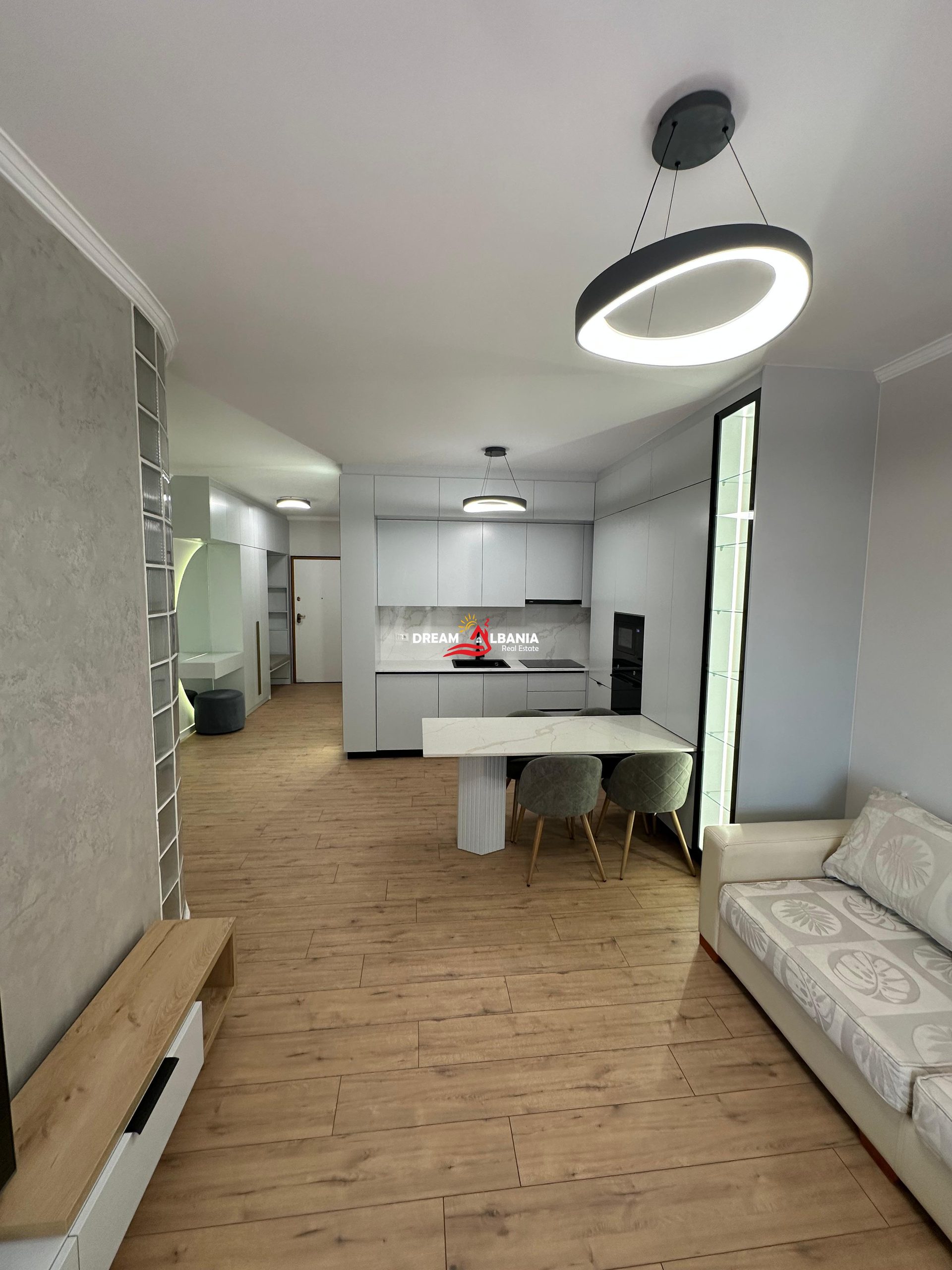 Super Apartament 2+1+2Wc+Parkimi me Qera tek Kompleksi Vizion+ ne Tirane (ID 42215226) 3