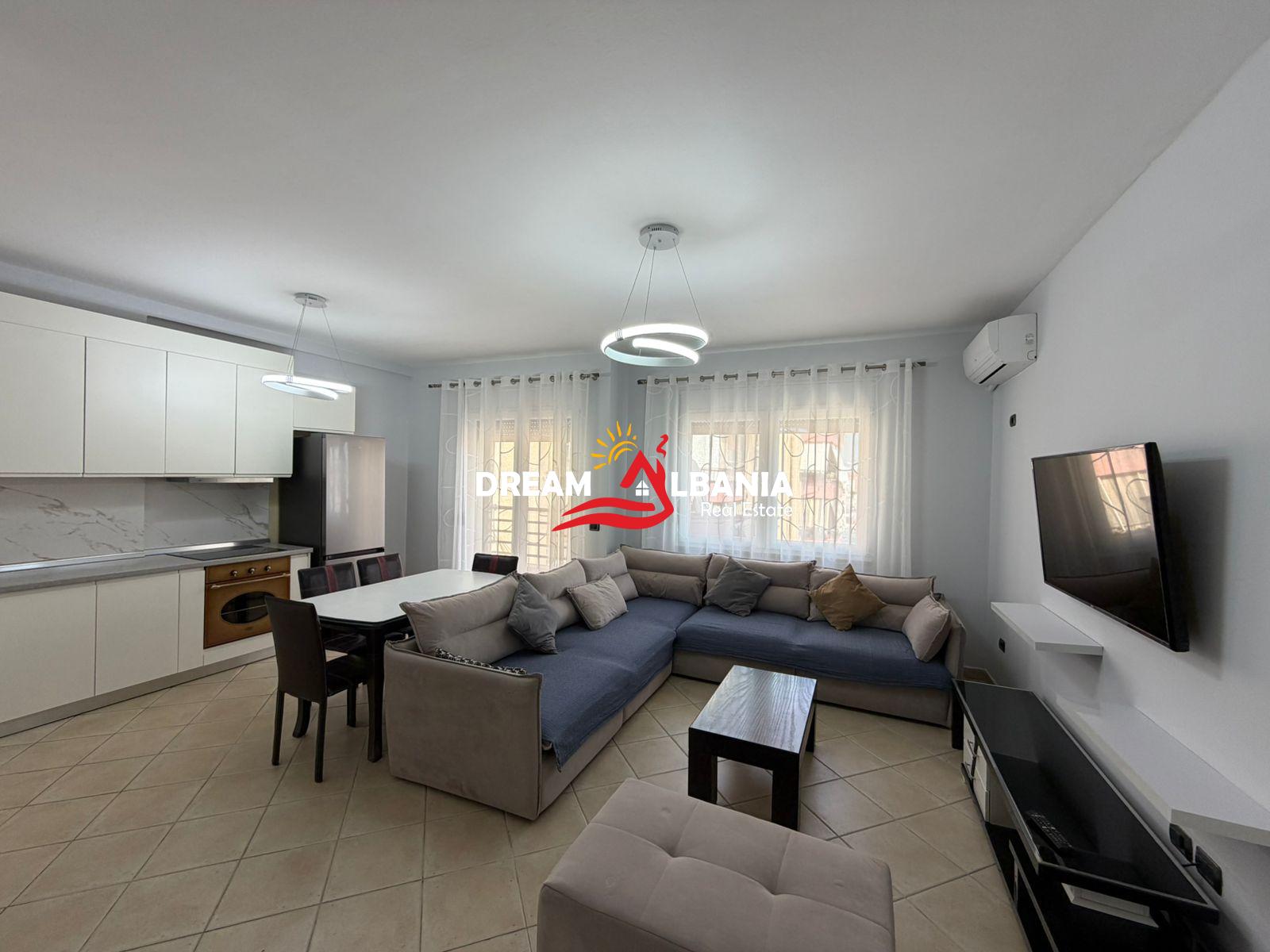 Jepet me qera apartament 2+1+2 me Post parkimi tek 9 -kateshet, Tirane (ID 42214979)
