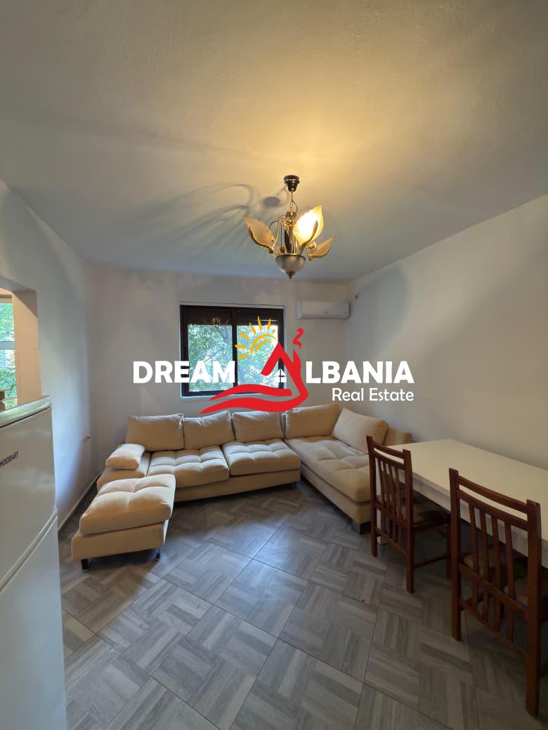 Shitet Apartament 1+1, Ish Stacioni i Fundit Tiranes Re, Prane Shkolles 26 Nentori (ID 4119477)