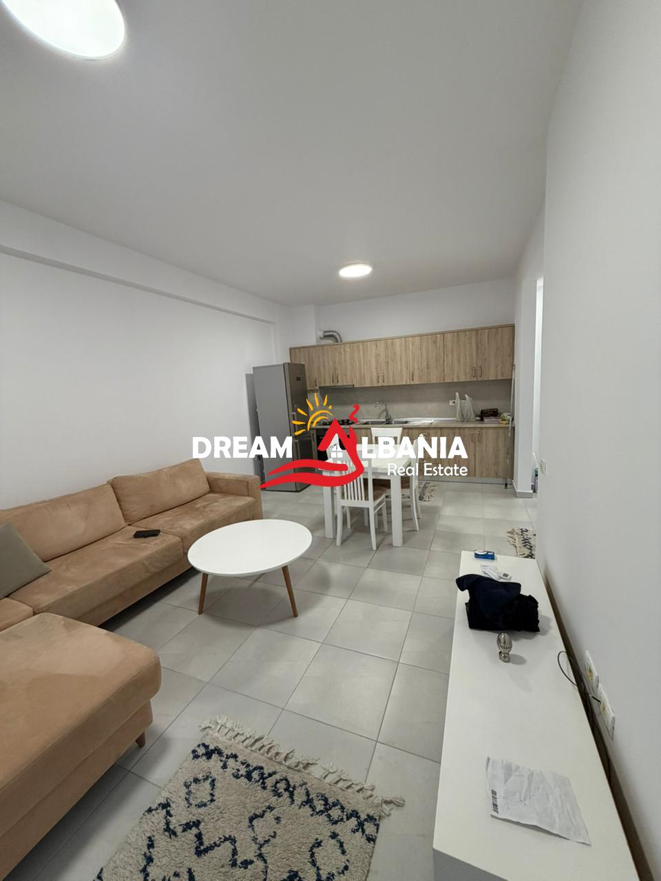 Jepet Apartament 2+1 me qera Tek Kompleksi Golden Park ,prane Amerikan 3 (ID 42215611)