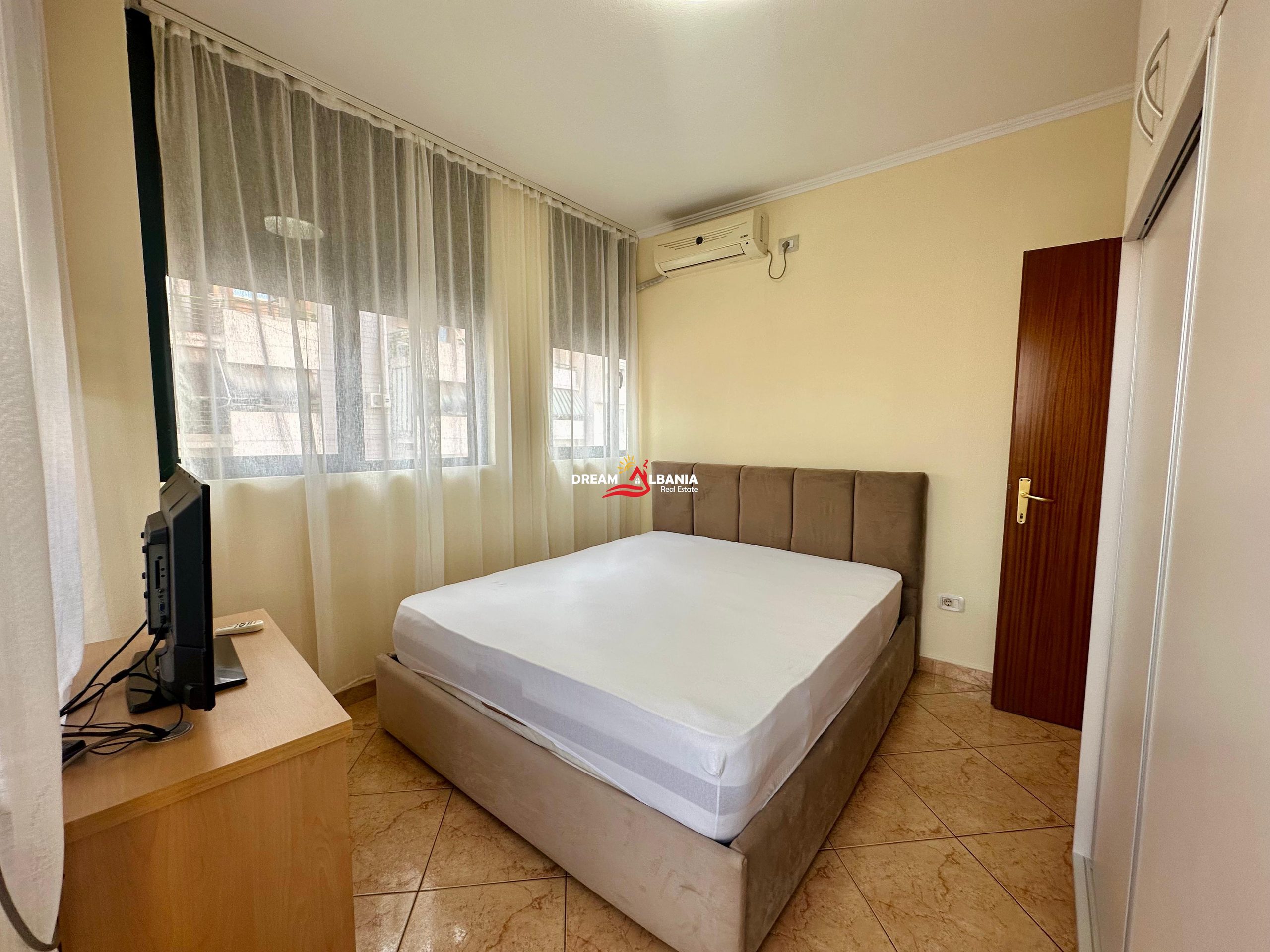 Jepet Apartament me qera 2+1+2 tek Selvia, Tirane (ID 42215561) 4