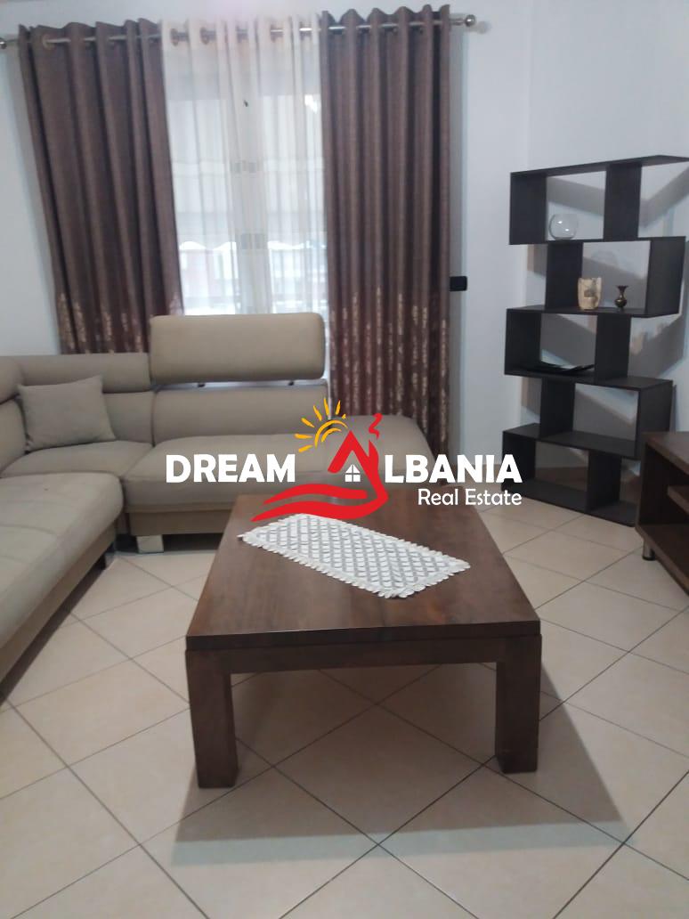 Jepet apartament 2+1+2 me qera ne zonen e Misto Mame prane Pallateve Cabej (ID 42215604) f
