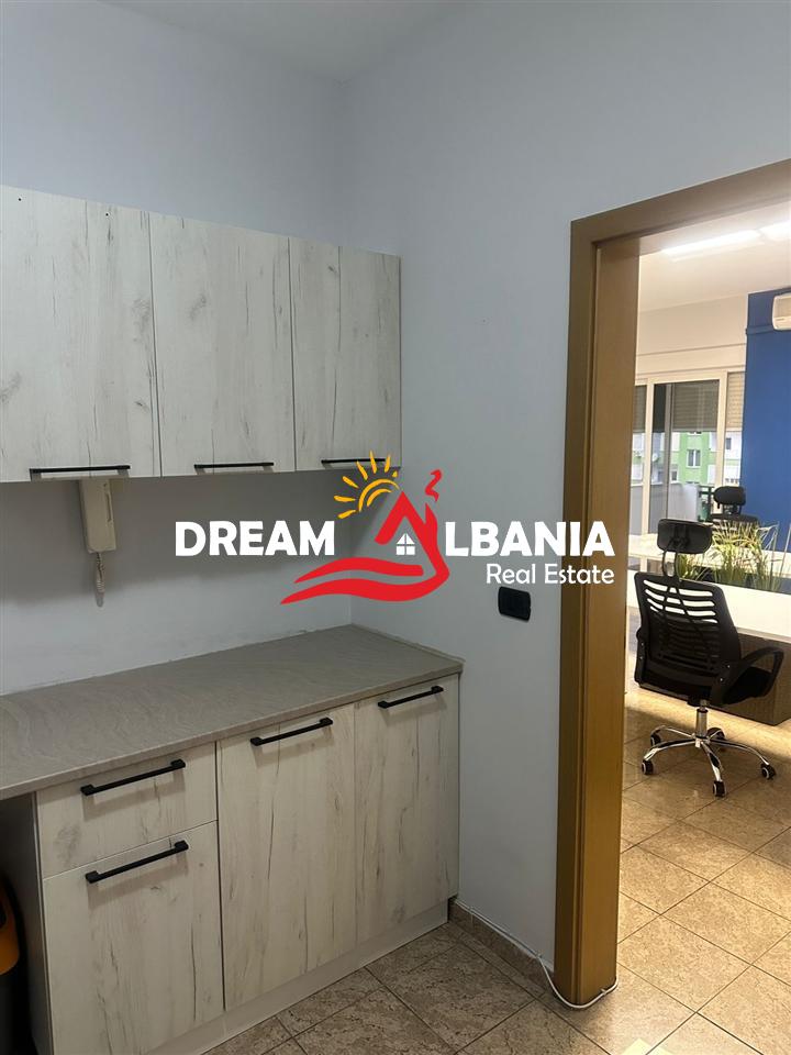 Jepet zyre me qera ne Bllok, Tirane (ID 42611386) 4