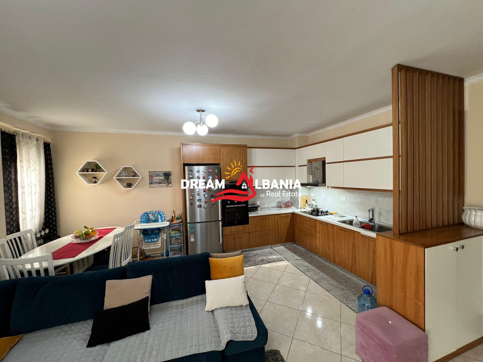 Apartament ne shitje 2+1+Verande ne Yzberisht prane KMY ne Tirane (ID 41211418) 3