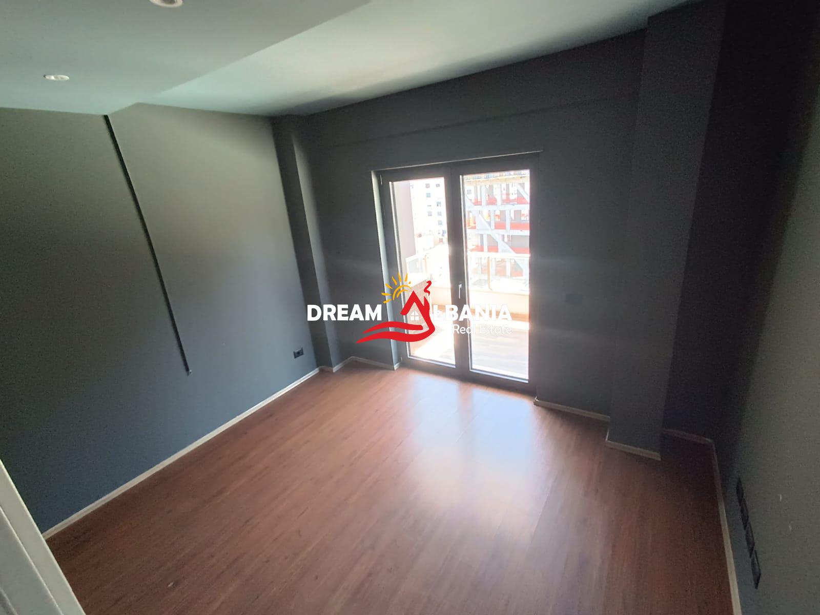 Apartament me Qera 3+1+2 Tualete (Ambient ZYRE) tek Zogu i zi ne Tirane (ID 4231498) 3
