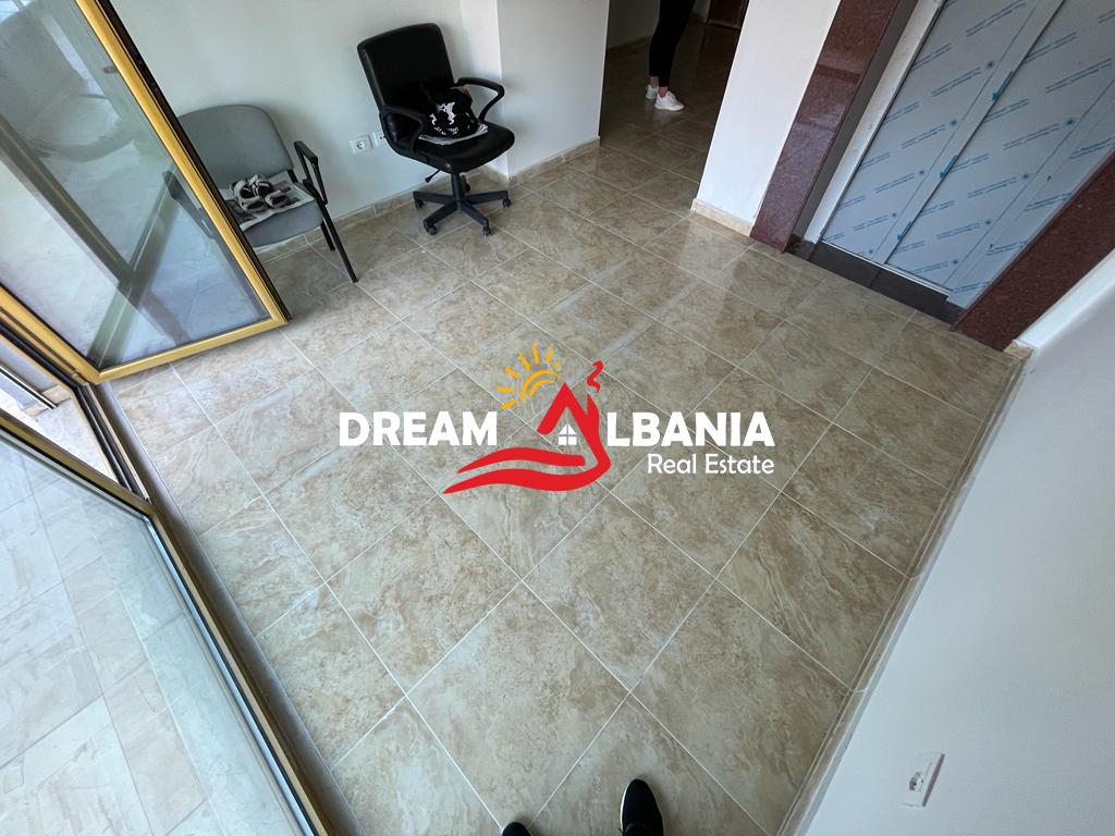 Apartament 2+1 ne shitje ne Bllok prane Sky Tower ne Tirane (ID 4121928) 4