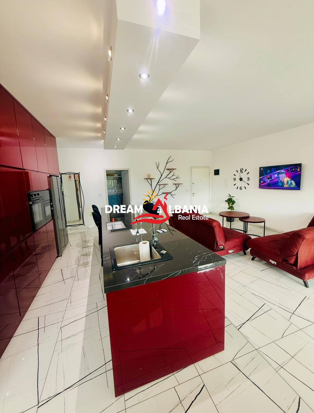Apartament 2+1+3 Ballkone Me Qera Tek Liqeni i Thate (ID 52215002) 3