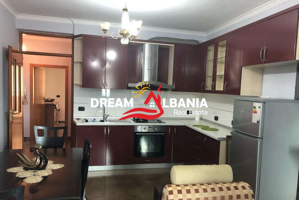 Jepet Apartament 2+1 me qera ne Rruga e Dibres, afer Viles Gold (ID 42215566) 3