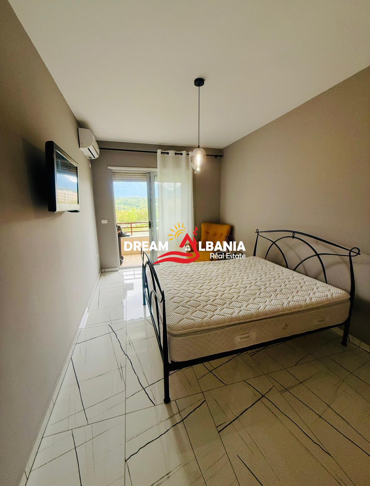 Apartament 2+1+3 Ballkone Me Qera Tek Liqeni i Thate (ID 52215002) 4
