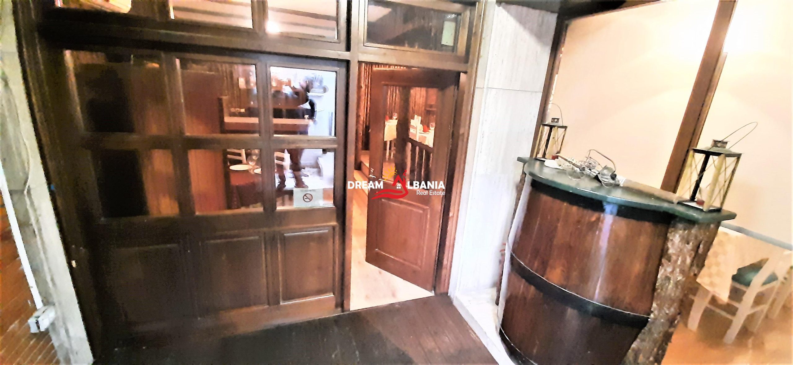 Restorant ne shitje ne rrugen e Elbasanit prane Ambasades Amerikane ne Tirane (ID 4171289)