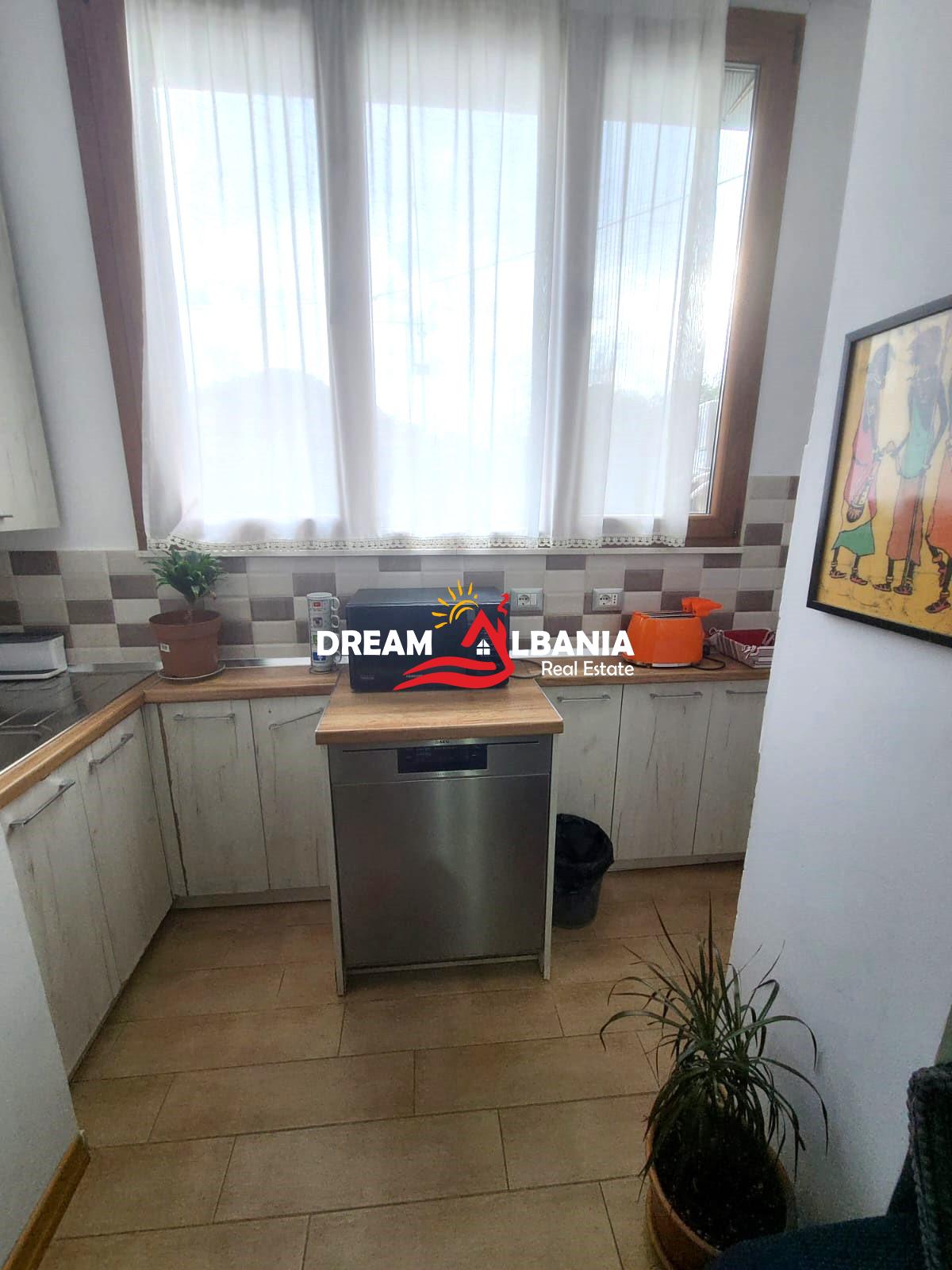 Super Apartament 3+1+2WC ne Shitje ne Rrugen e Kavajes, prane Spitalit Gjerman ne Tirane (ID 41211830) 3