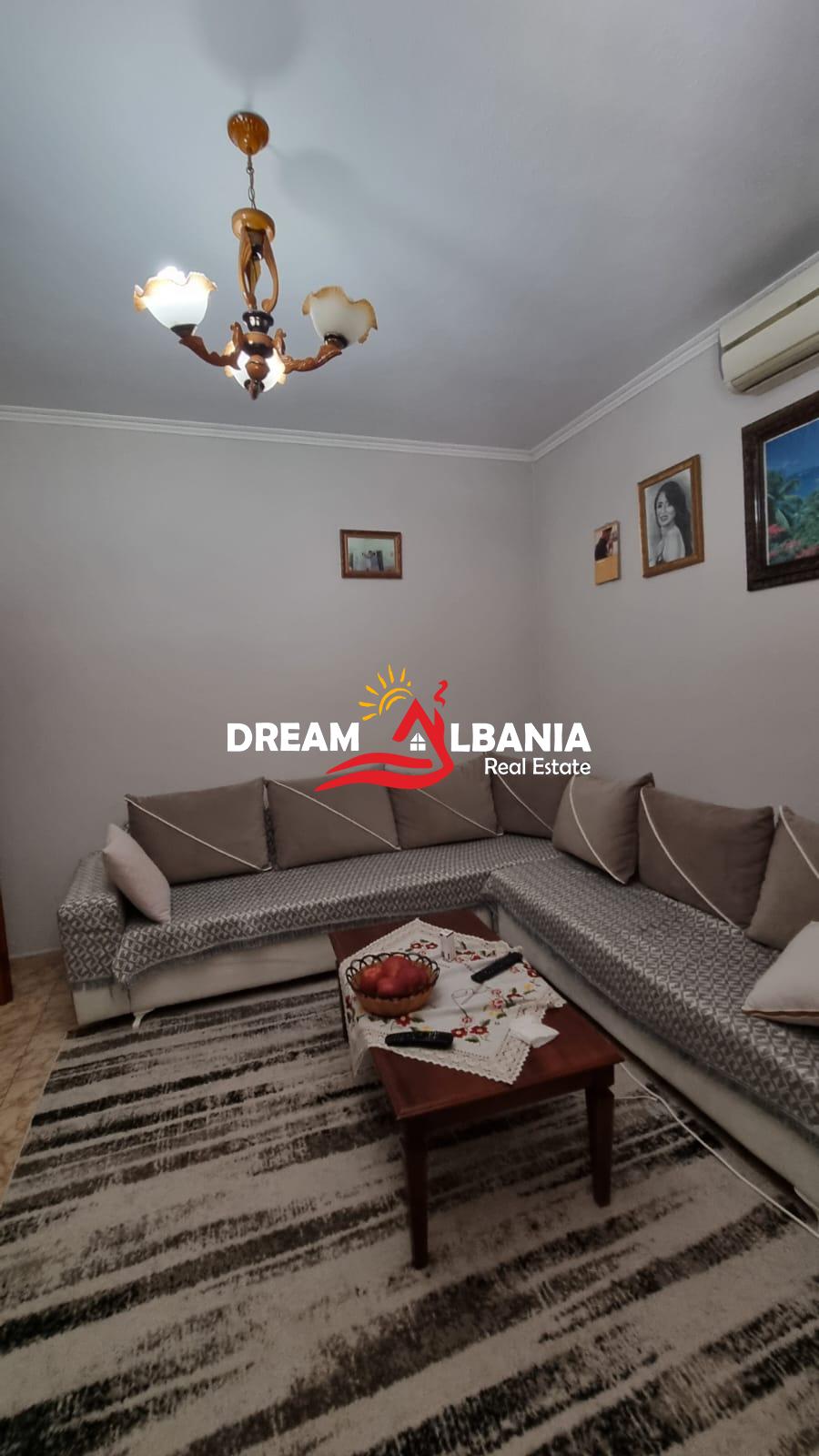 Jepet me Qera kati i 3-të i një Shtëpie Private, Rruga 5 maji ne Tirane (ID 4251436) 2