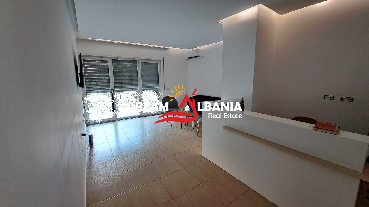 Ambient biznesi ne shitje ne Rrugen Don Bosko ne afersi te Vizion+ ne Tirane (ID 4131391) 2