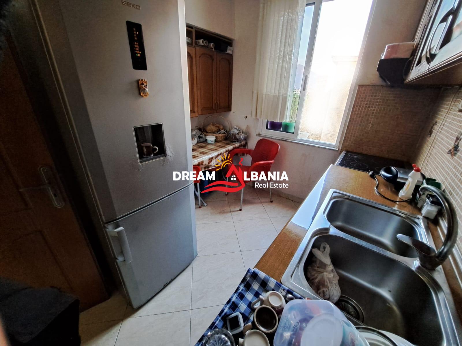 Apartament 1+1 me qera ne rrugen e Dibres prane Medresese ne Tirane (ID 4219394) 3