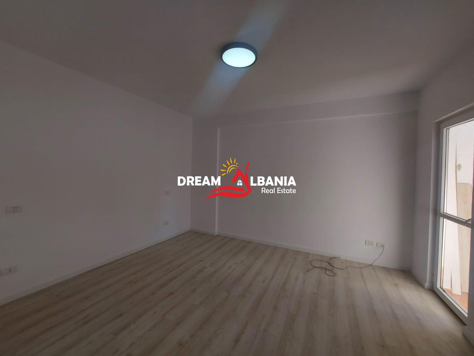 Ambjent 2+1+2 me qera tek Ish Ekspozita prane Gjykates, Tirane (ID 42214415) 3