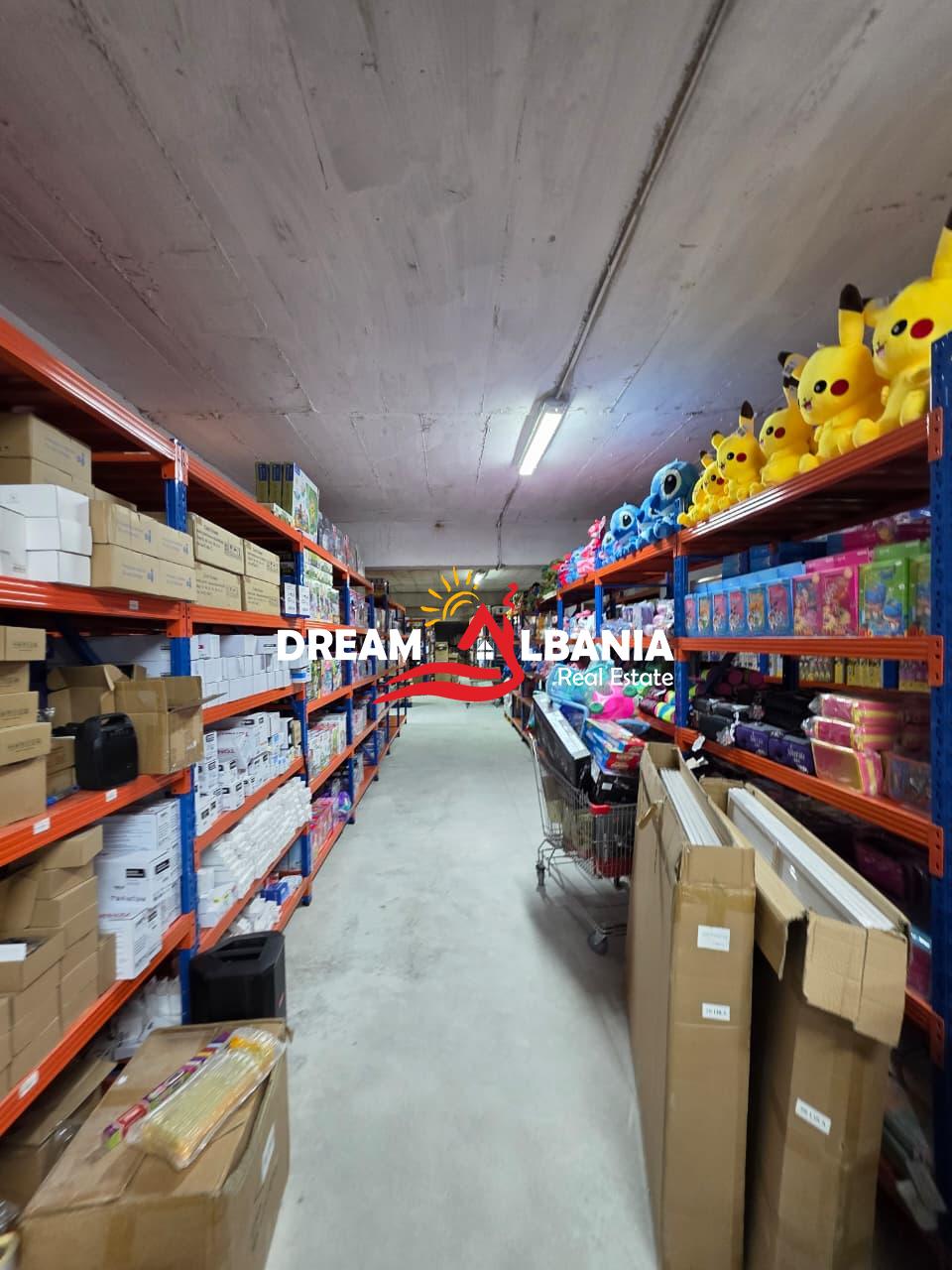 Shitet Magazinë me Zyra – Rruga Ardeno, Tiranë (4181128)