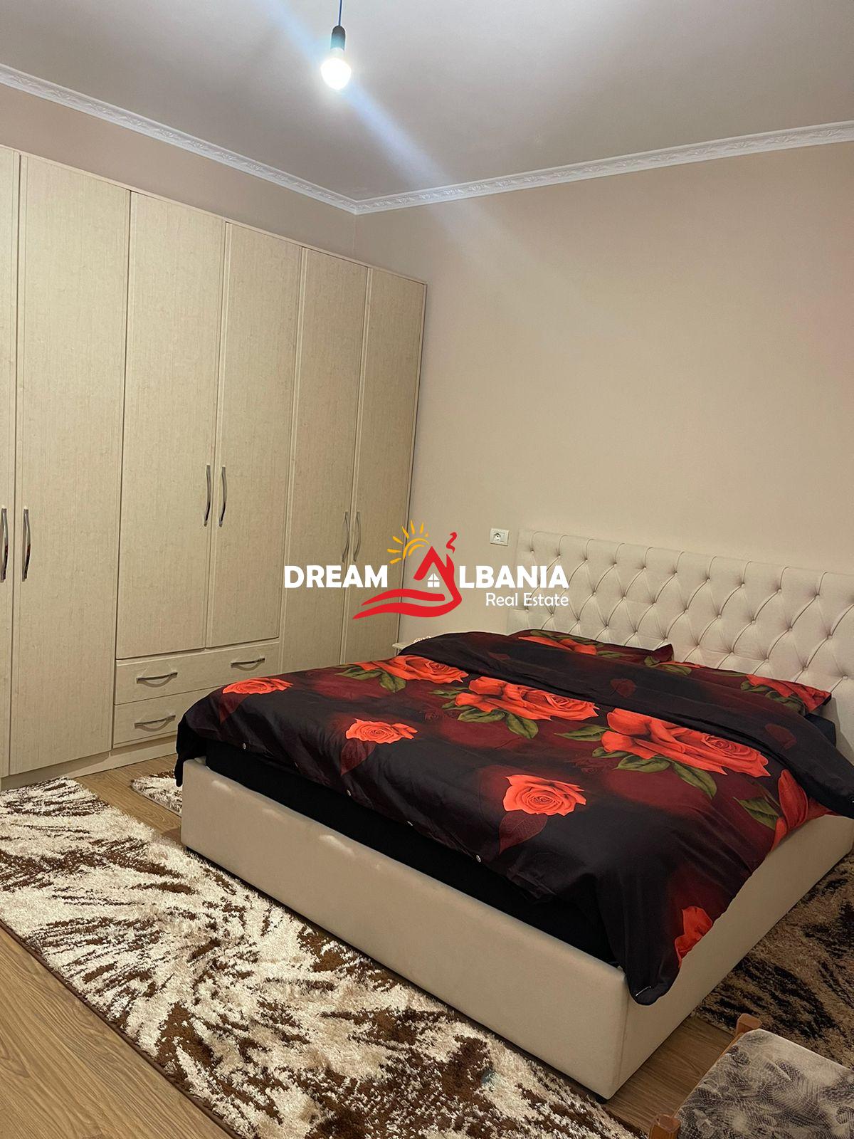 Vile me qera Mjull Bathore perballe qendres tregtare TEG ne Tirane (ID 4251127 )