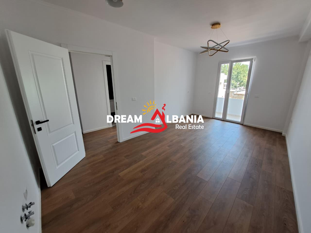 Shitet Apartament 1+1 Rruga Dritan Hoxha, Prane ZKM (ID 51110002)