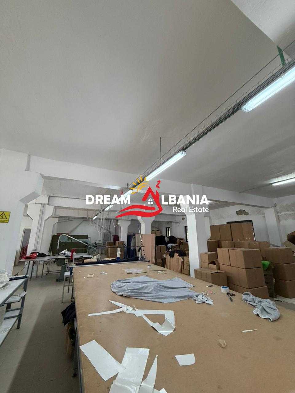 Godinë Biznesi me Qera tek Rruga Fabrika e Qelqit- tirane (4281306) f 3