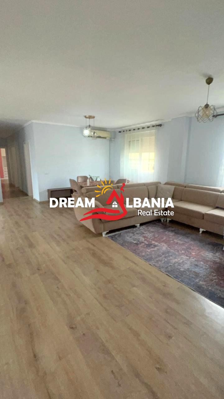 Apartament 3+1+2 ne shitje te Liqeni i thate prane Kopshtit Zoologjik (ID 4131360). 4