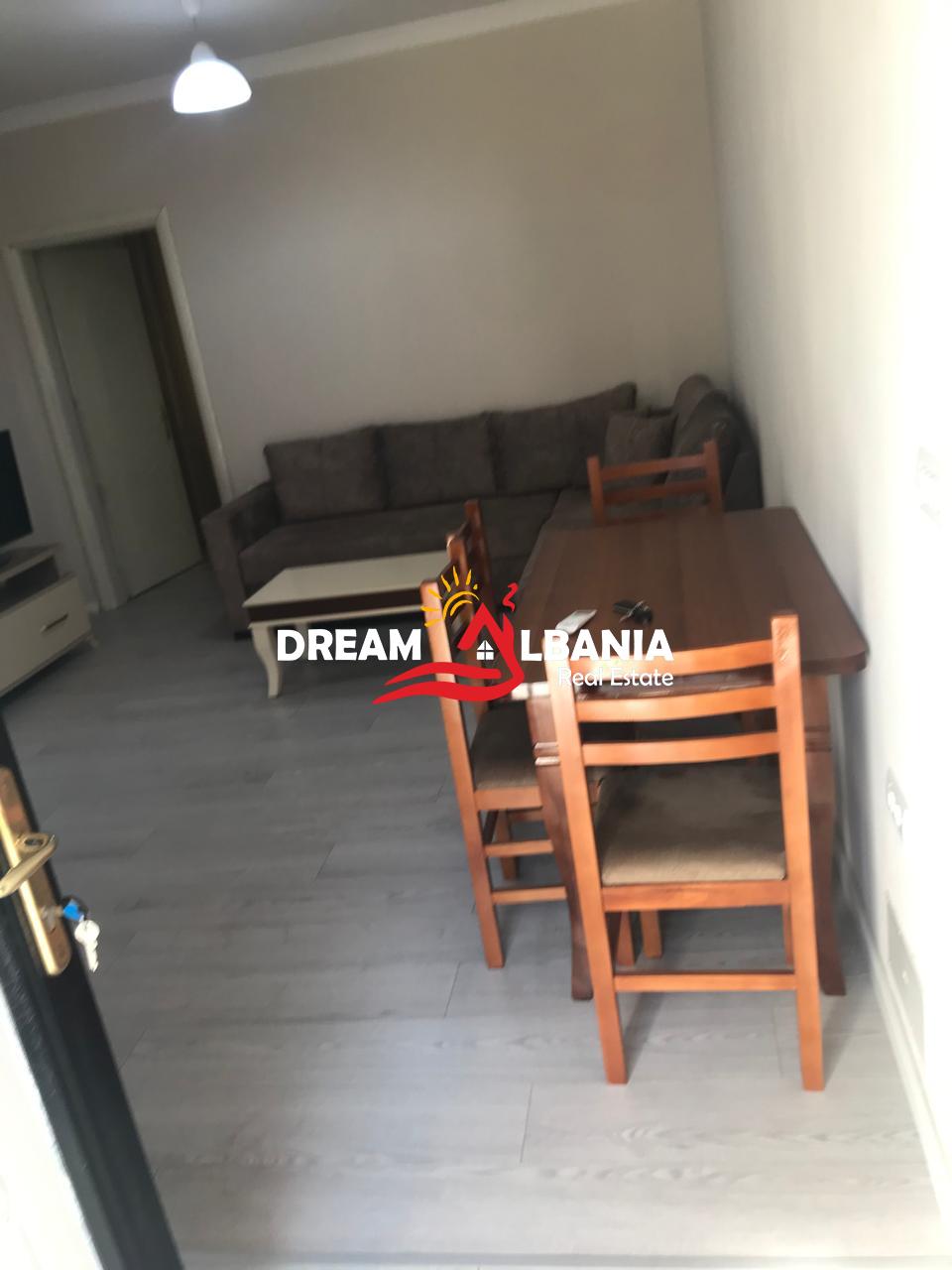 Jepet Apartament 1+1 Ish Tregu Elektrik,prane Kompleksit Grand (ID 4241094)