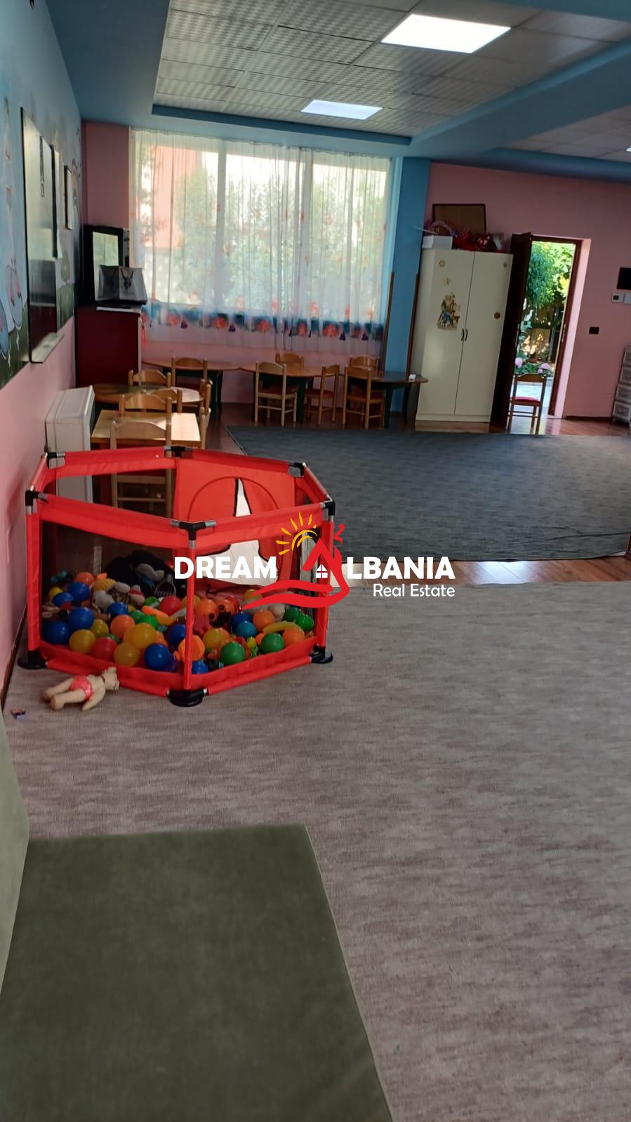 Jepet ambient bisnesi ne nje kate vile ne Sauk (ID4251462 ) f 3