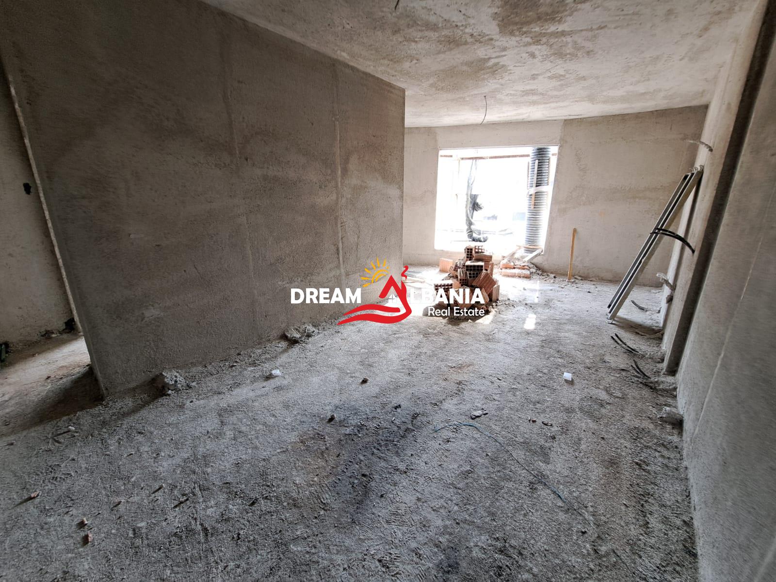 Apartament 3+1 ne shitje tek Komuna e Parisit prane rreth rrotullimit ne Tirane (ID 4131253) 3