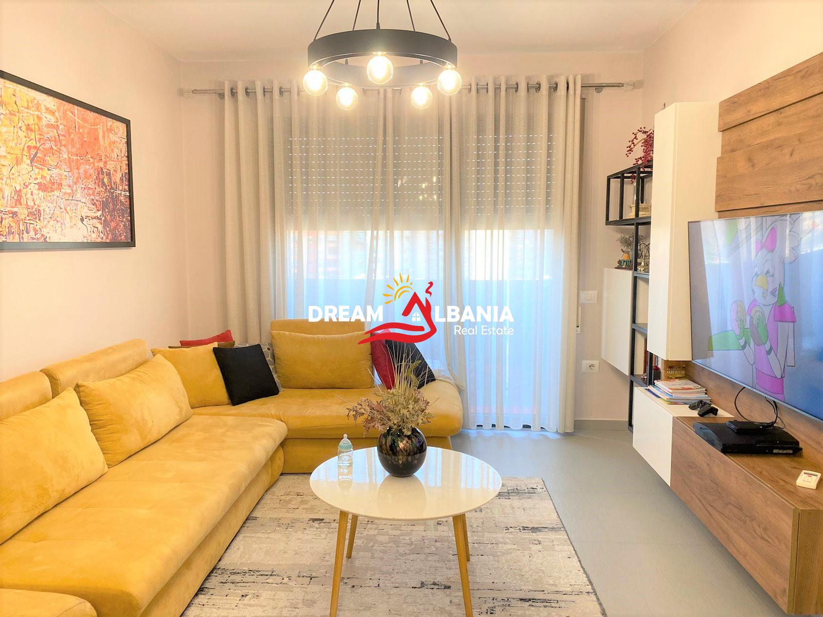Super Apartament 1+1+2 Ballkone+Depo me Qera tek Stadiumi Dinamo ne Tirane (ID 4211948) 2