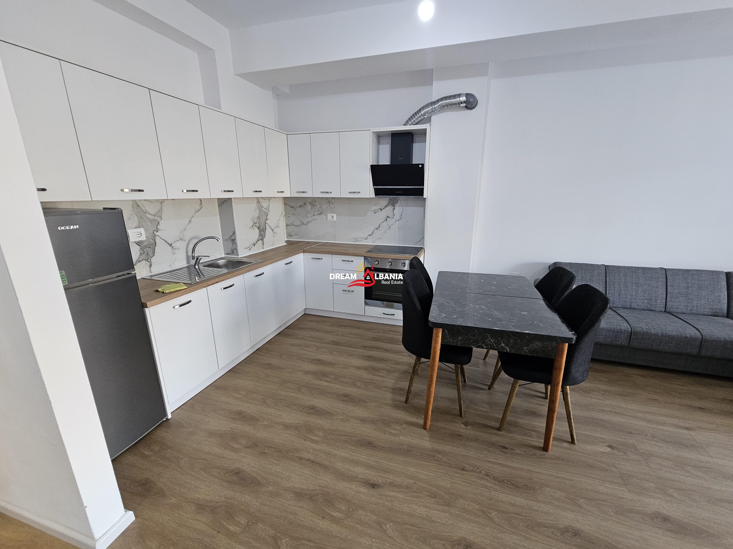 Jepet Apartament 1+1 me qera Ali Demi , Rezidenca Kadiu (ID 42111604)