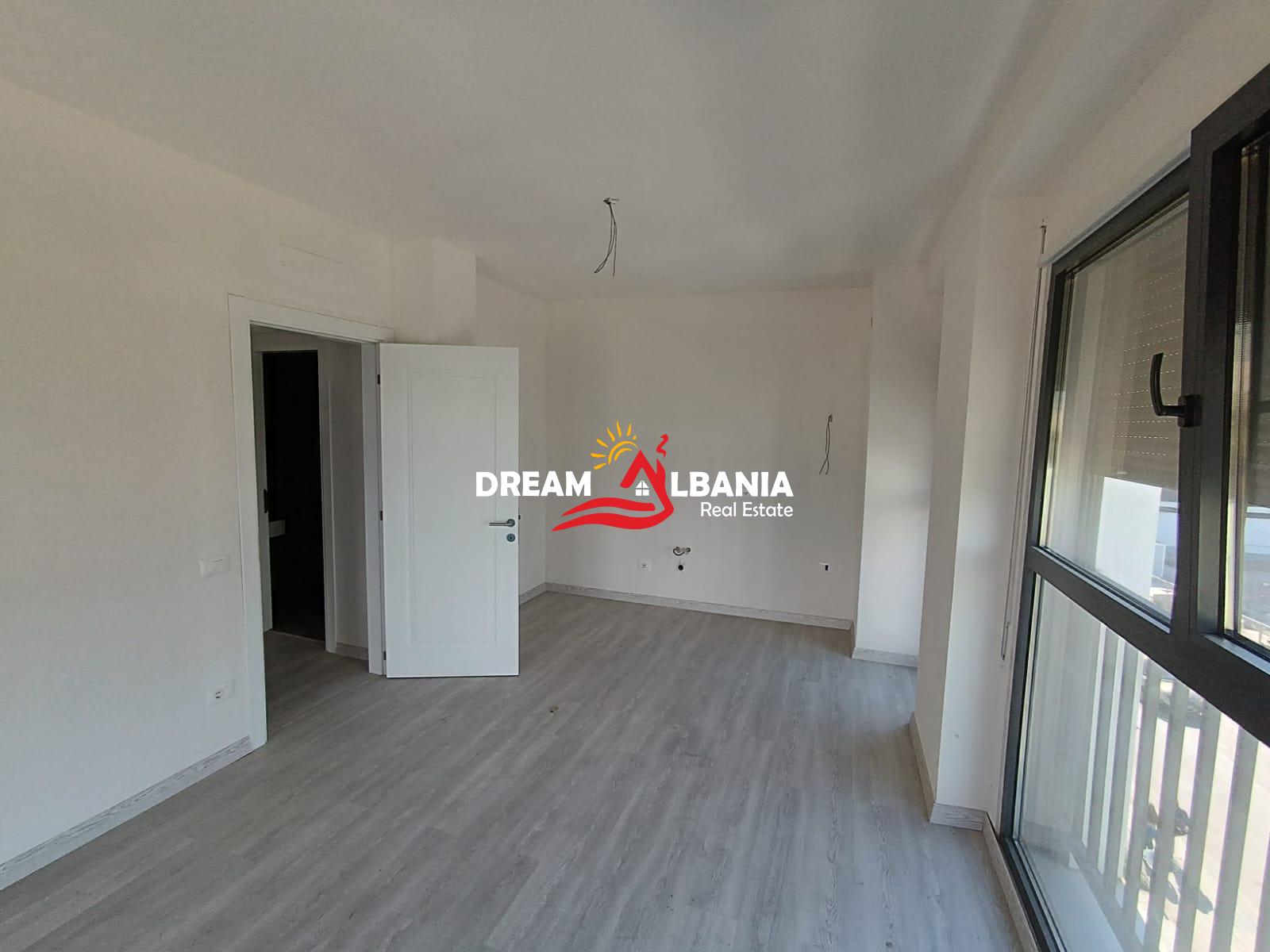 Apartament 3+1+2 per Shitje ne Bulevardin e Ri ne Tirane(ID 4131500) 3