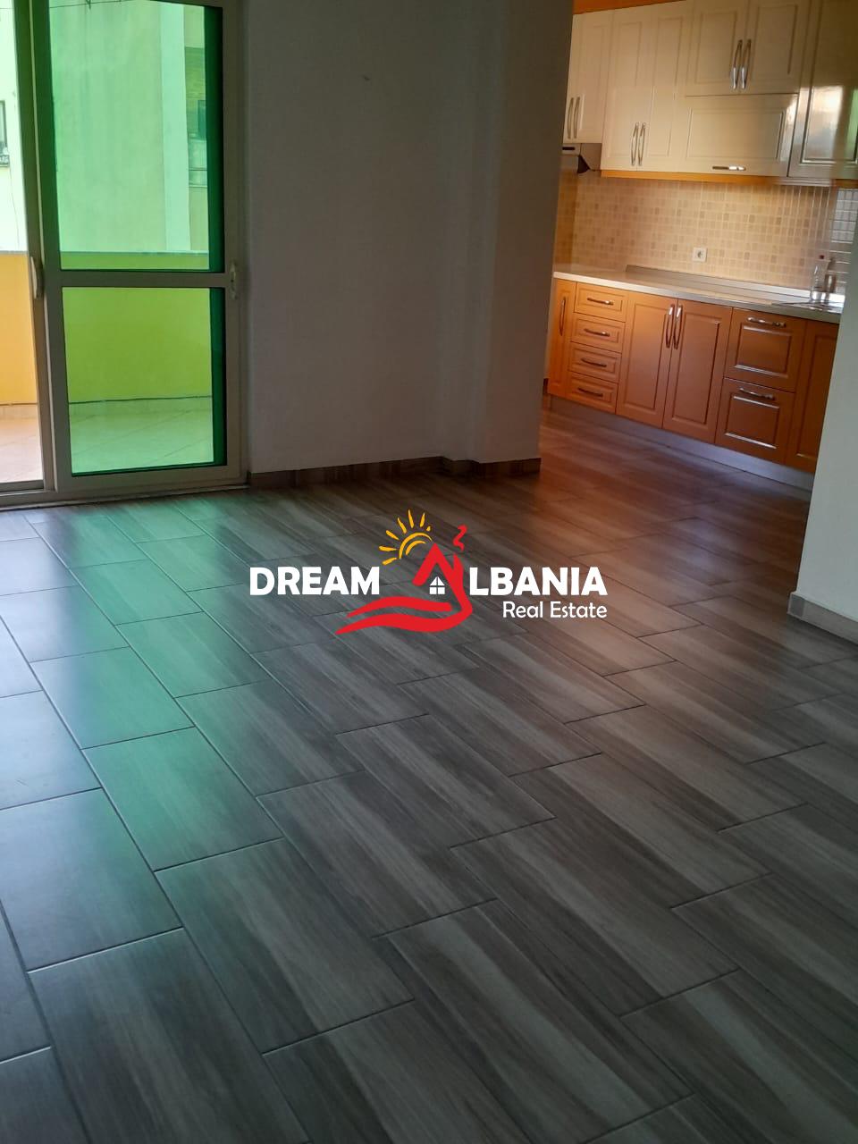 Apartament 1+1 me qera në Rrugën Shkelqim Fusha pranë Kodres Diellit (ID 42111560) F 2