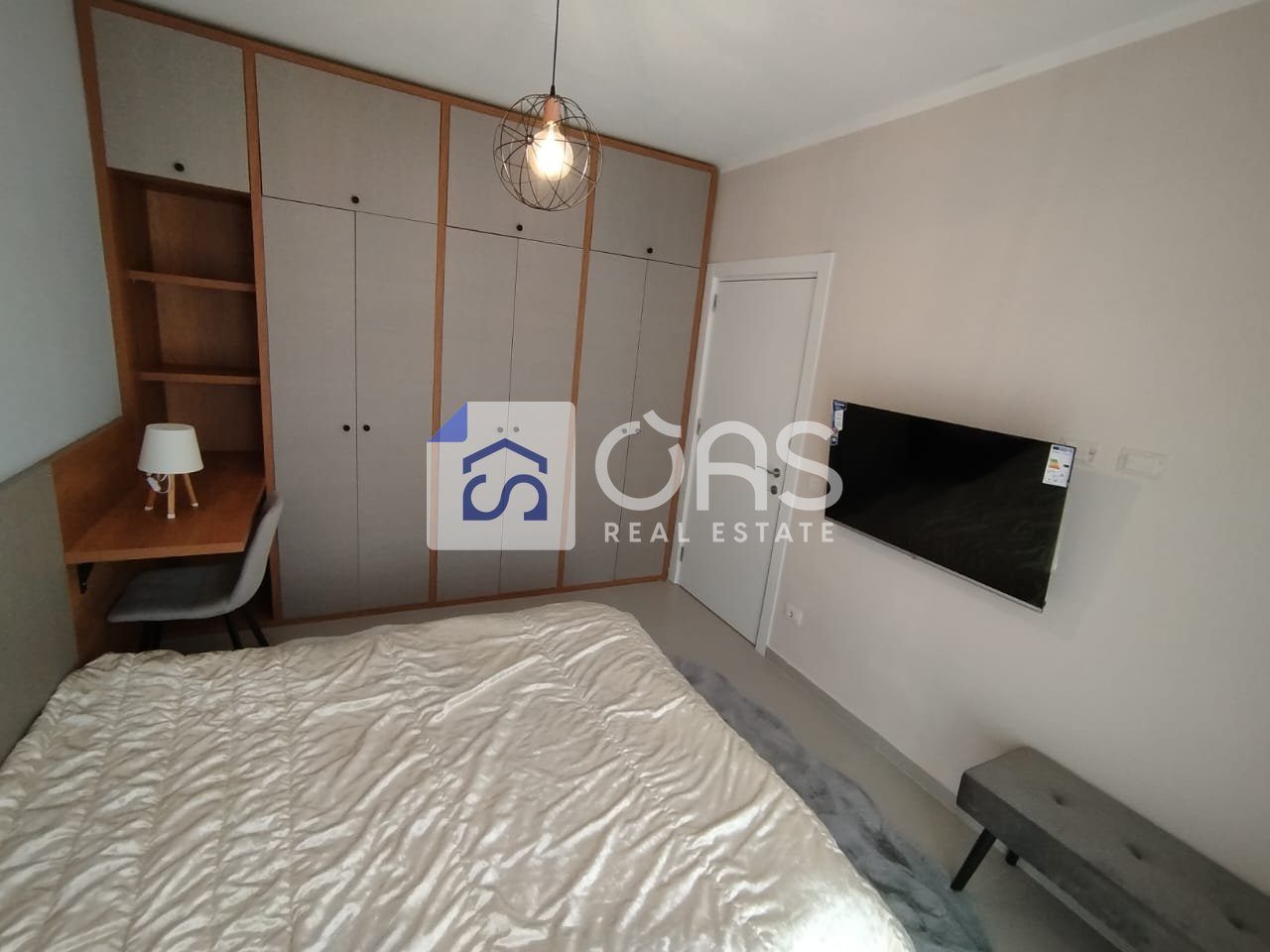 Jepet me qera apartament 1+1+Parking tek Univers City 4