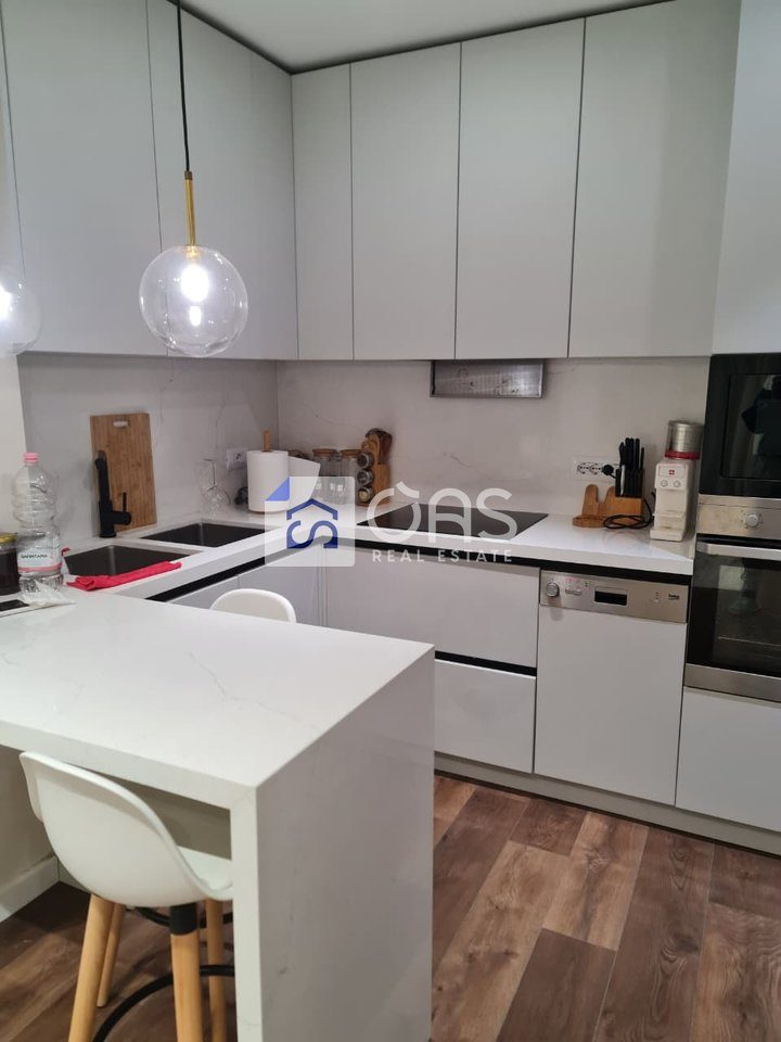 Jepet apartament me qera 1+1 ne Yzberisht 2