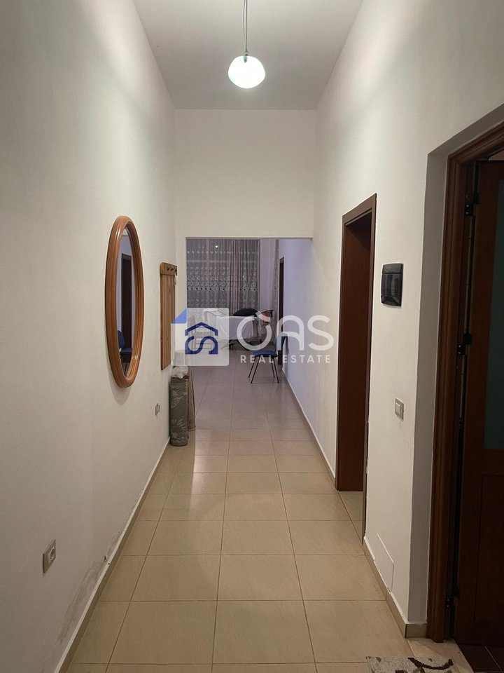 Shtëpi 2+1 Me Qira në Bërzhitë, Tiranë - 400€ | 300 m² 4