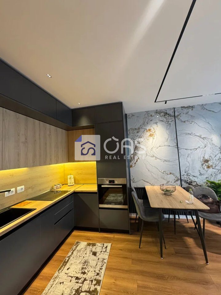 Jepet me qera apartament 1+1 rruga Jordan misja 3