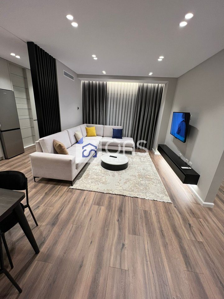 Jepet me qera apartamenti 2+1 fusha aviacionit