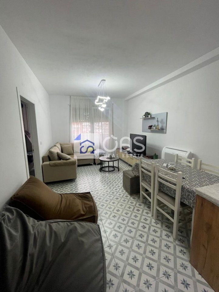 Apartament 1+1 Me Qira ne Yzberisht (Tirana Golden Park), Tiranë - 450€ | 65 m² 2