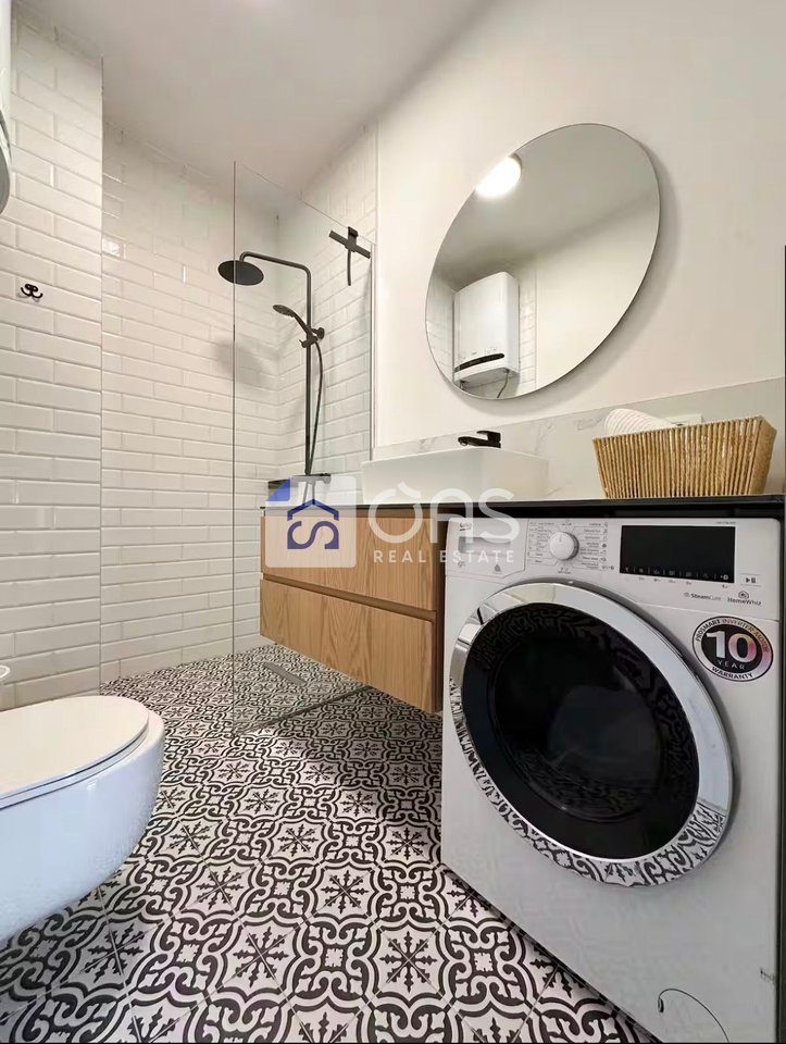 Jepet me qera apartament 1+1 tek Stacioni i Trenit 90.000 leke 2