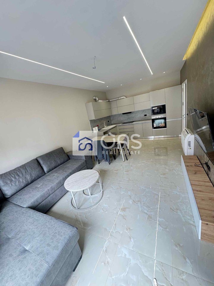 Jepet me qera apartament 2+1+2 Ne Kamez