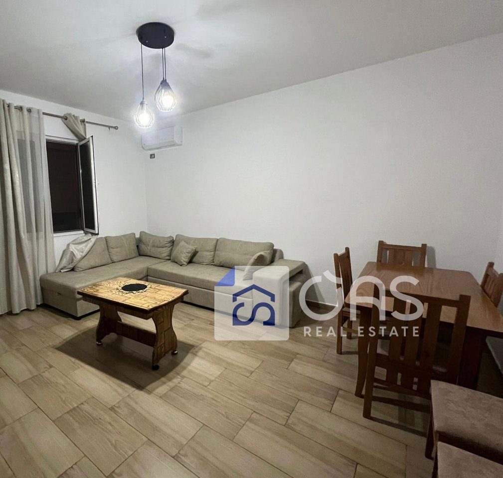 Jepet me qera apartament 1+1 te Siri Kodra