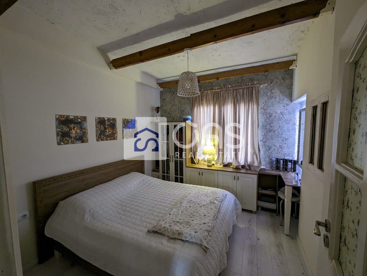 Shitet apartament 2+1 rruga "Siri Kodra" 4