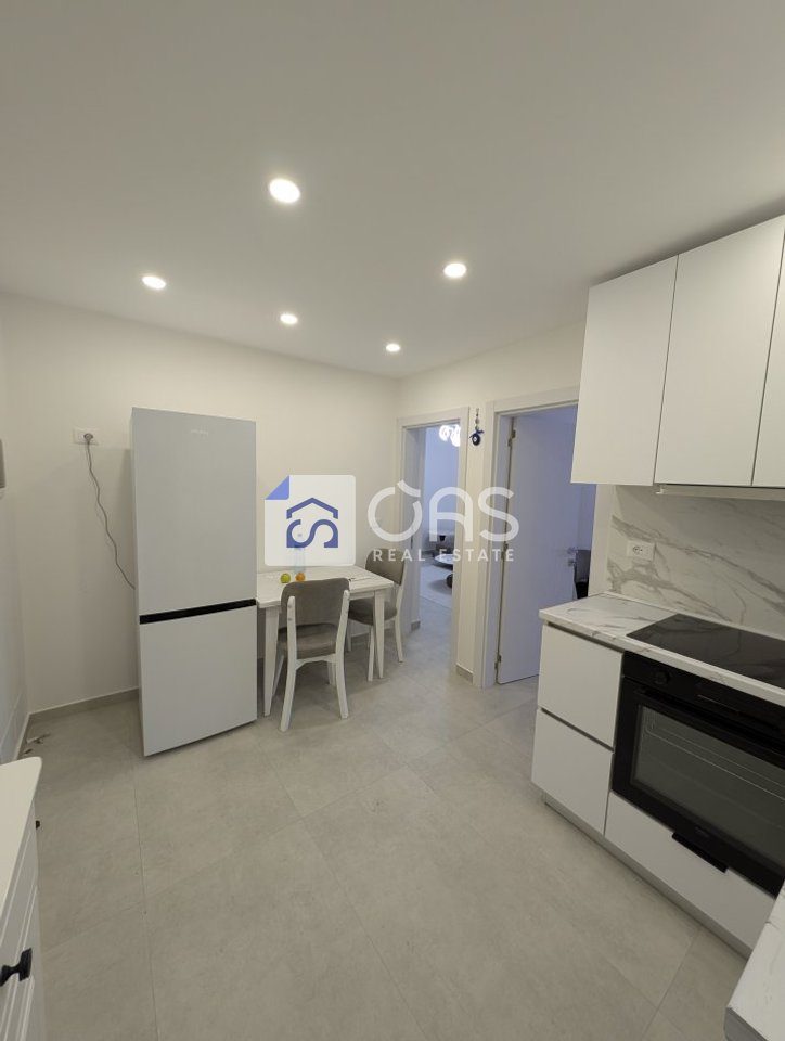 Jepet me qera apartament 2+1 tek Selvia 2