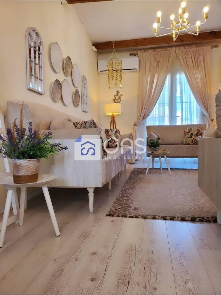 Shitet apartament 2+1 rruga "Siri Kodra" 3