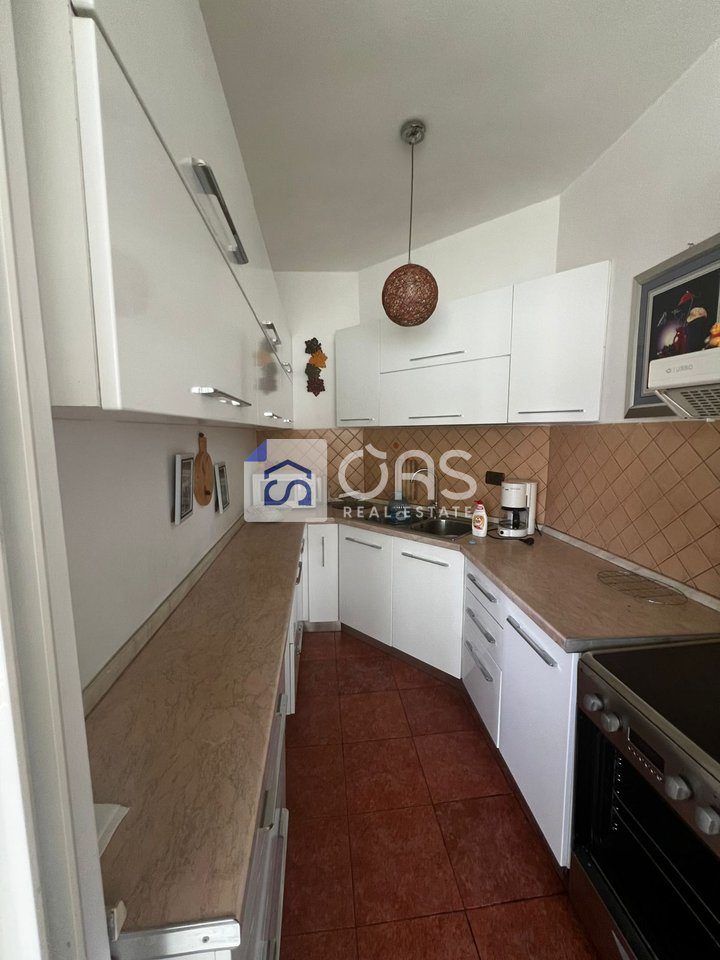 Apartament 2+1 Me Qira në Komunën e Parisit, Tiranë - 650€ | 105 m² 4