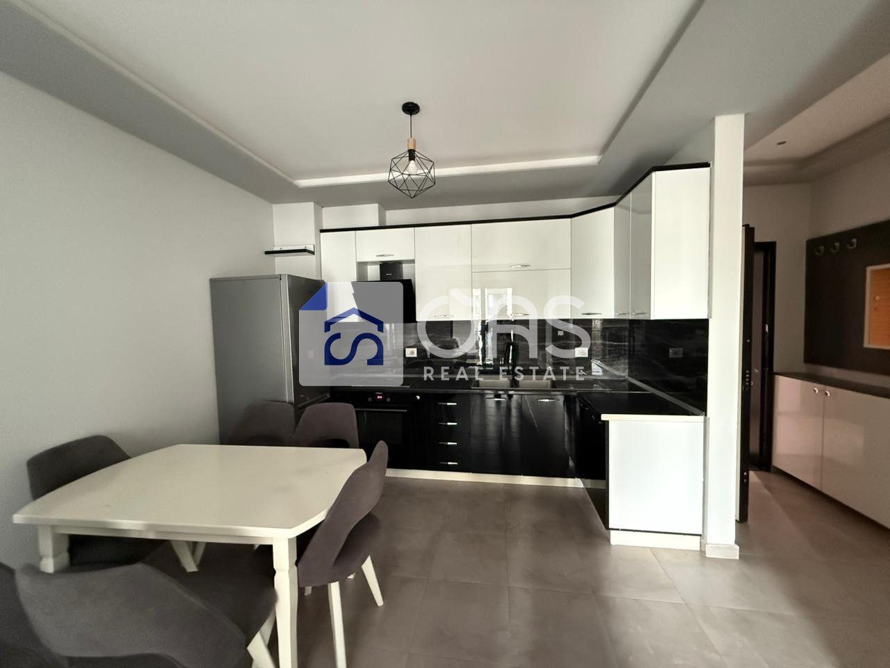 Apartament 1+1 Me Qira në Rruga e Kavajës, Tirana - 450€ | 65 m² 2