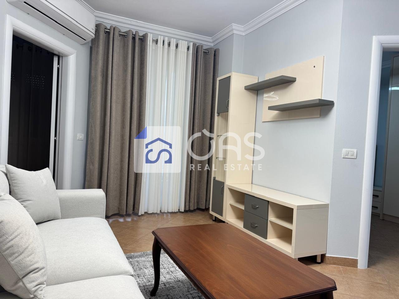 Jepet apartament me qera 2+1 tek Rruga e Kavajes