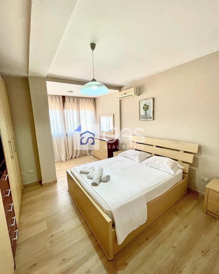 Jepet Apartament me qera 1+1 MYSLYM SHYRI 4