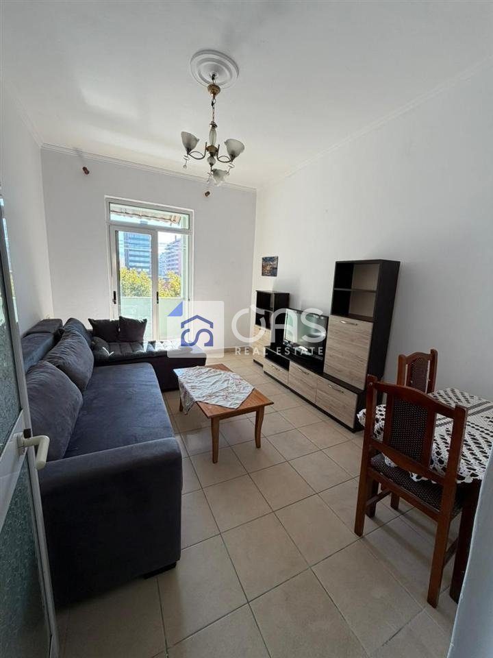 Apartament 1+1 Me Qira në Ish Parku, Tiranë - 400€ | 60 m²
